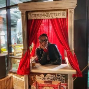 Meet your Posher, Heather